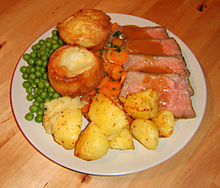 220px-Roastbeef_with_yorkshire_puddings.jpg