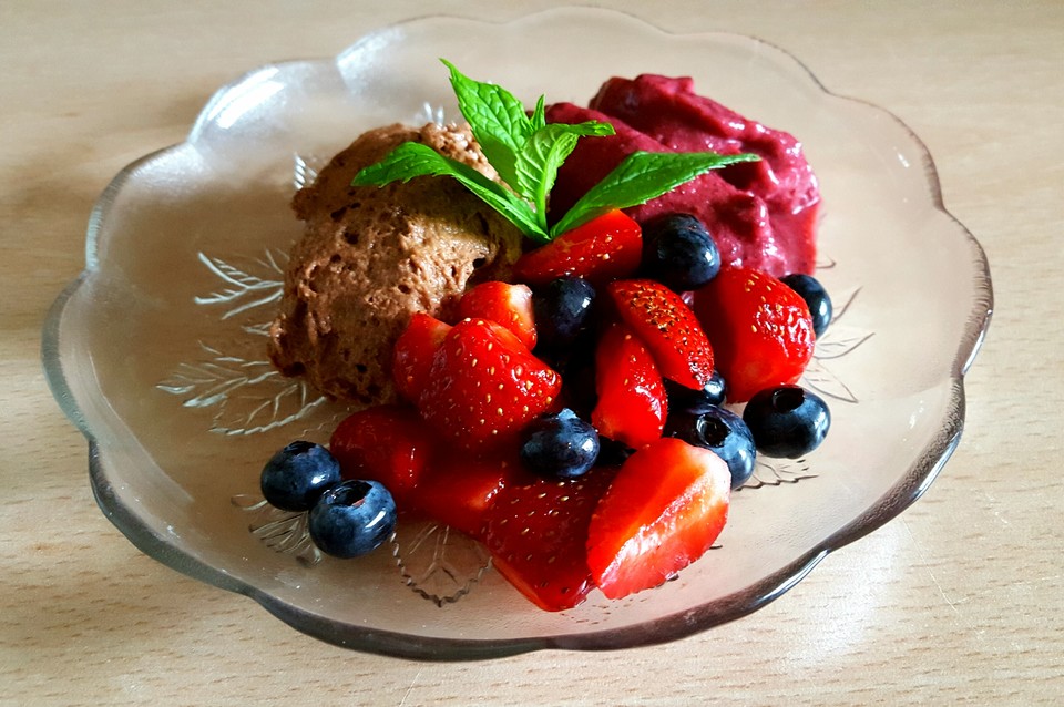 931909-960x720-mousse-au-chocolat.jpg