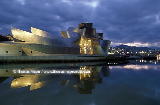 Architektur,Gehry,-Frank,Guggenheim-Bilbao,Guggenheim-Museum-Bilbao.jpg