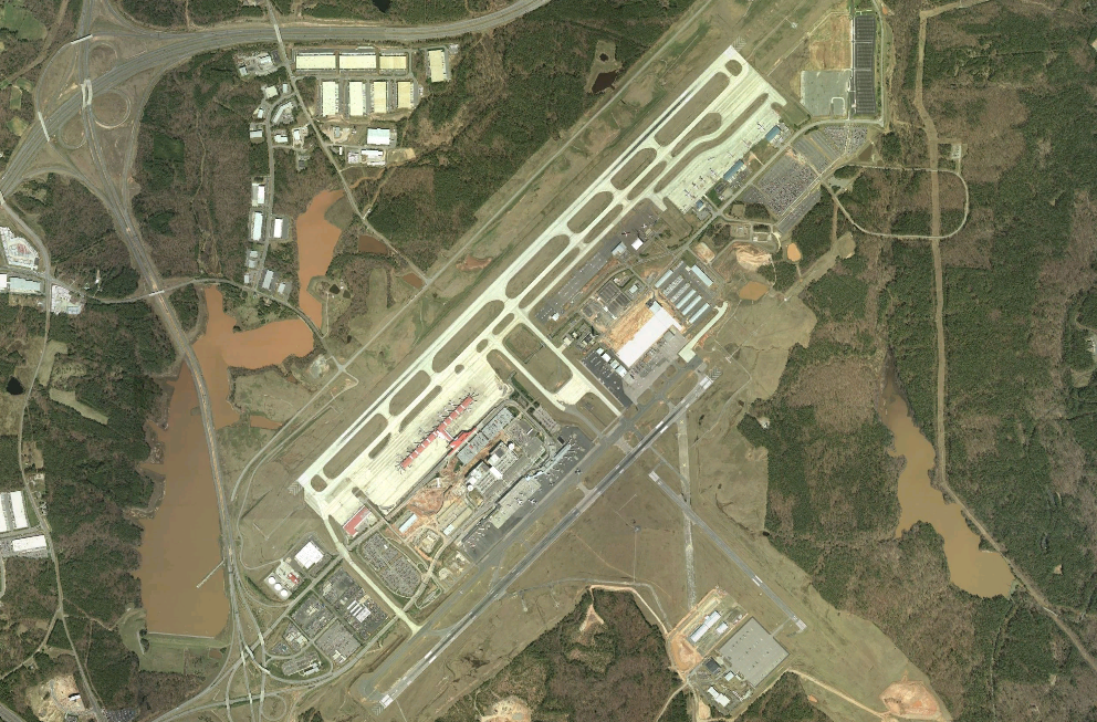 Raleigh_Durham_International_airport_satellite_view.png